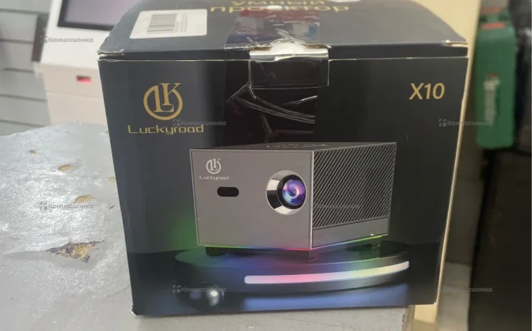 Проектор  Luckyrood X10