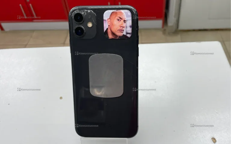 Apple iPhone 11 4/128 ГБ