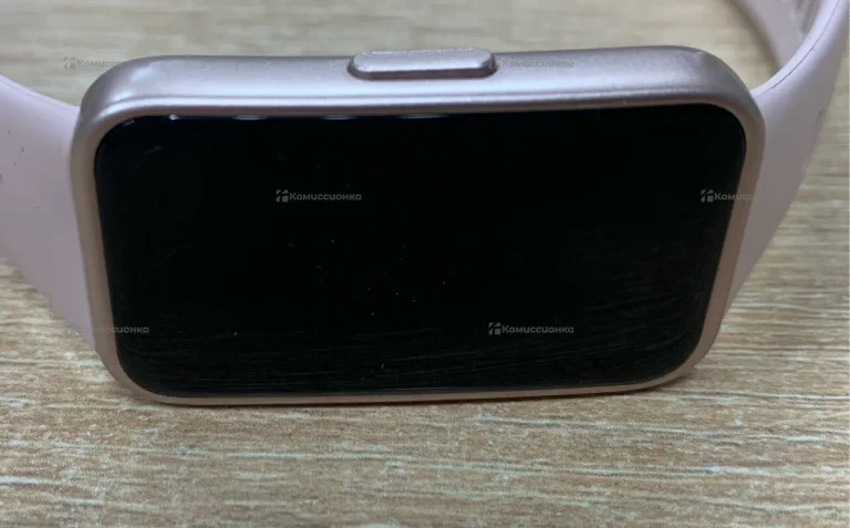 Часы  Huawei band 10
