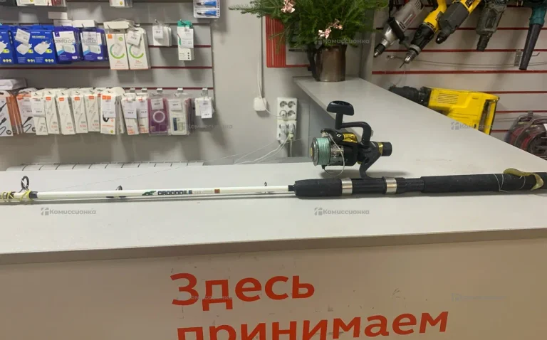 Удочка белая со спинингом