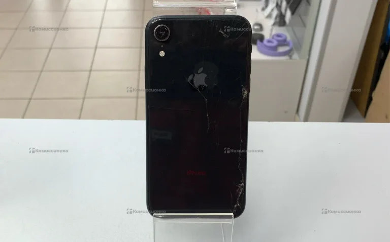 Apple iPhone XR 3/64 ГБ