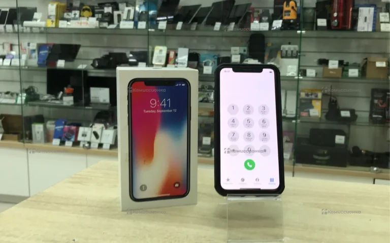 Apple IPhone X 64Gb