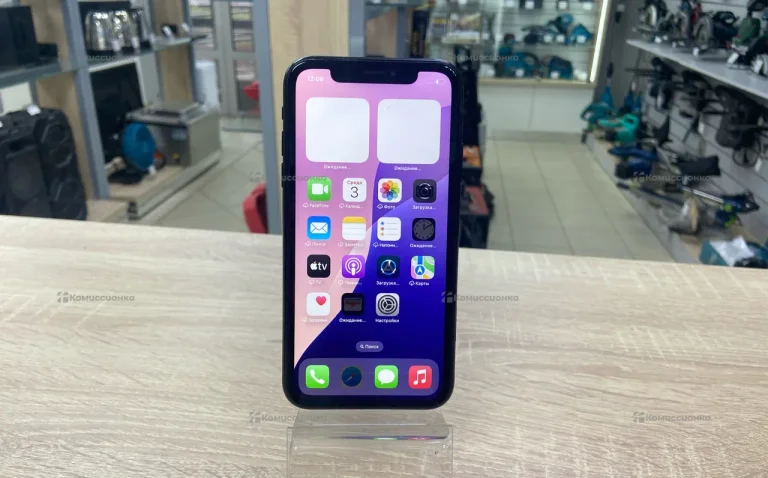 Apple iPhone XR 3/64 ГБ