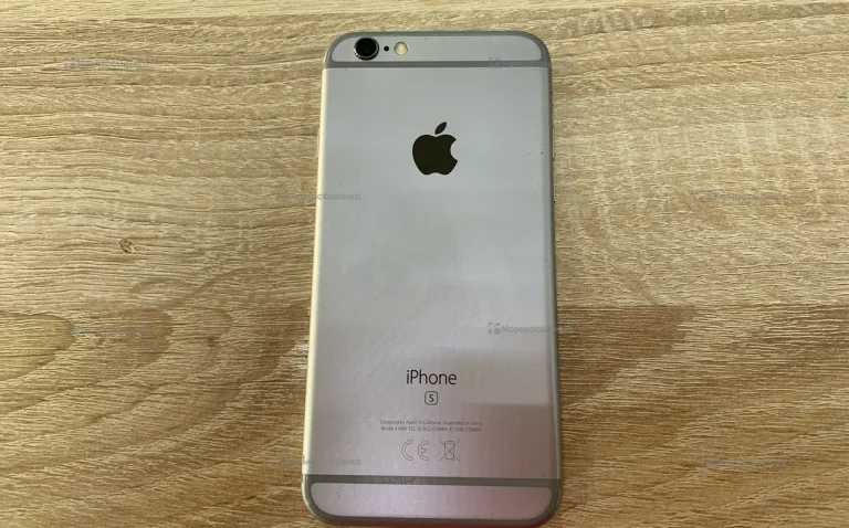 Apple iPhone 6S 32 ГБ