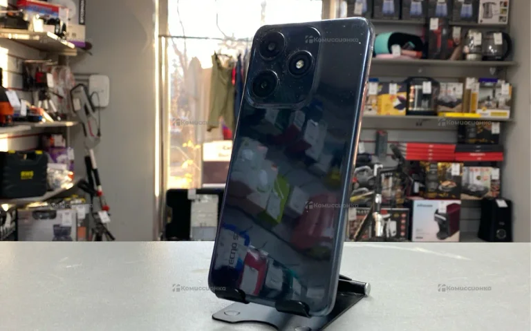 Tecno Spark 10C 4/64 ГБ