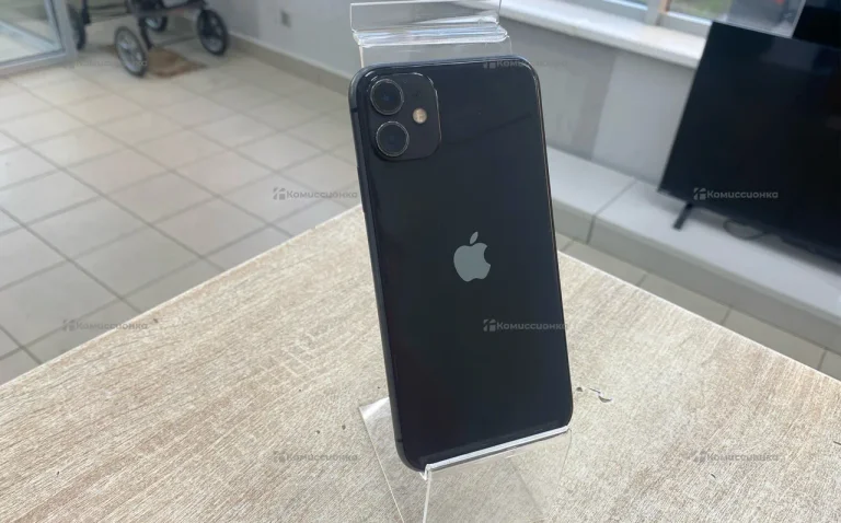 Apple iPhone 11 4/128 ГБ