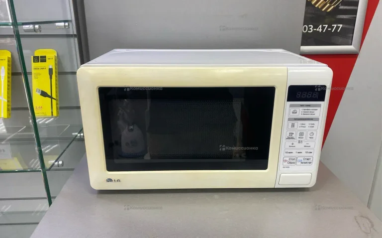 Микроволновая печь LG MS1949G