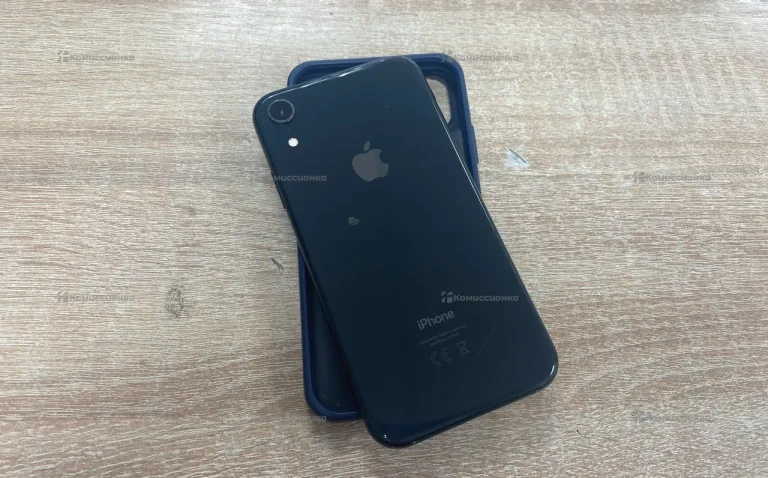Apple iPhone XR 3/64 ГБ
