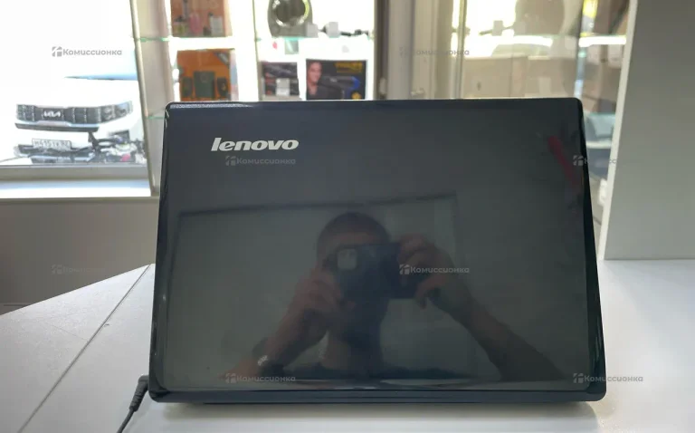 Ноутбук  Lenovo