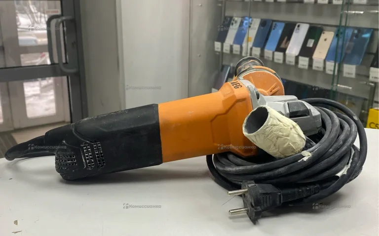 Угловая шлифмашина WS13-125XE