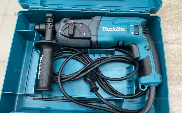 Перфоратор Makita 2470HR
