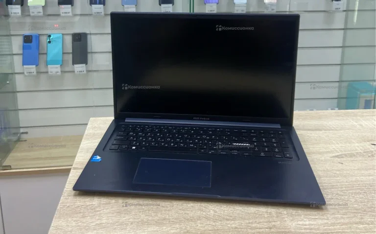 Ноутбук  ASUs Vivobook x1704z