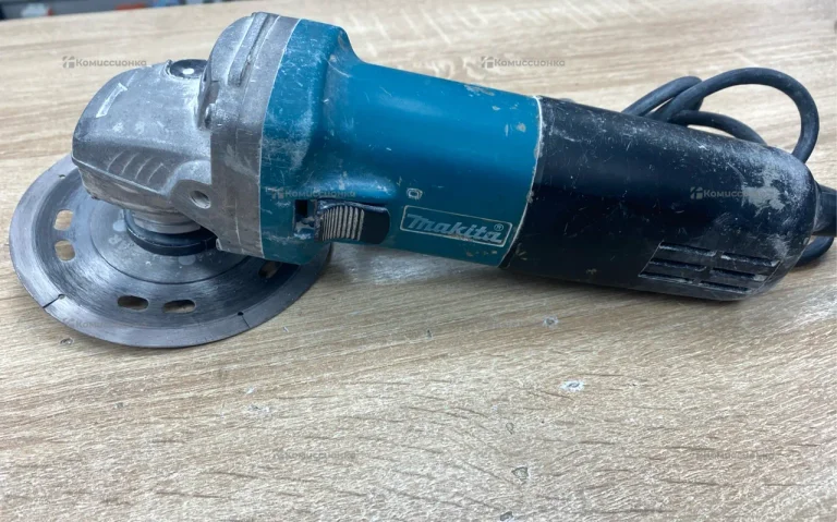УШМ makita 9555HN