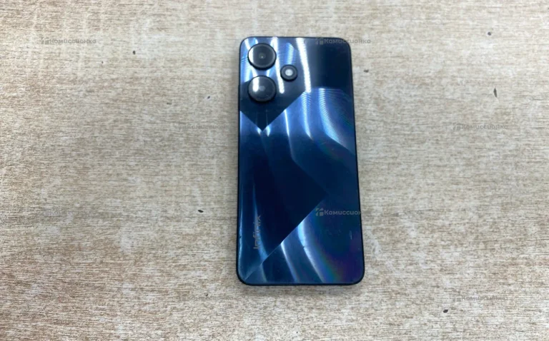 Infinix Hot 30i 4/64 ГБ