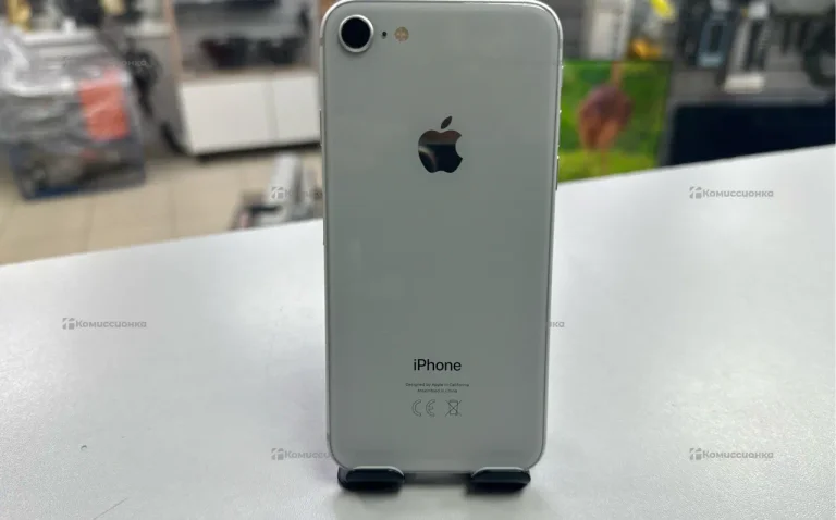 Apple IPhone 8 64Gb