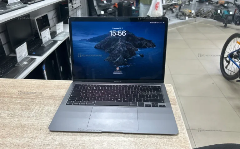 Ноутбук  MacBook Air 13 m1