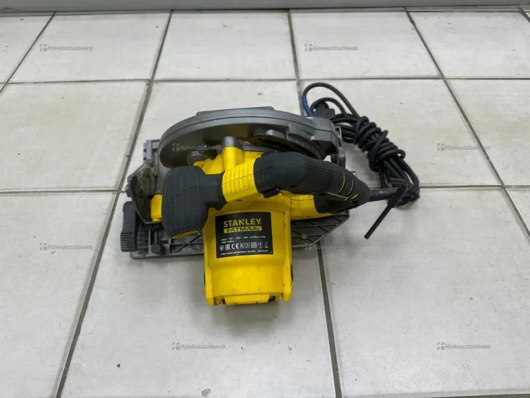 Циркулярная пила Stanley Fatmax FME301