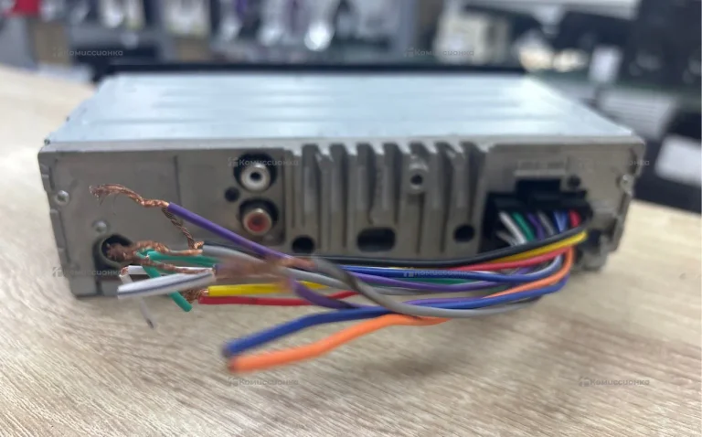 Автомагнитола  Sony DSX-A35UE