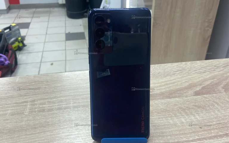 Tecno Camon 18 4/128 ГБ