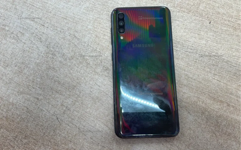 Samsung Galaxy A50 6/64 ГБ
