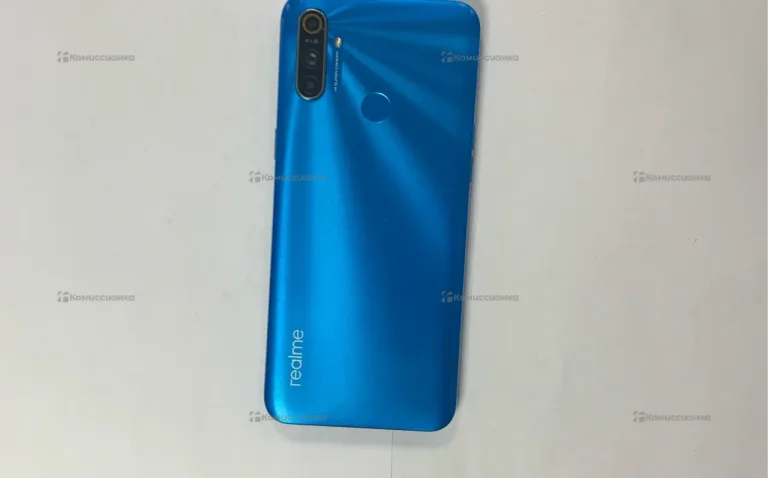 Realme C3 3/64 ГБ