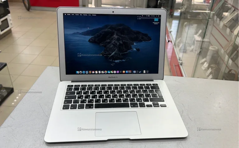 Ноутбук Apple MacBook Air 2012