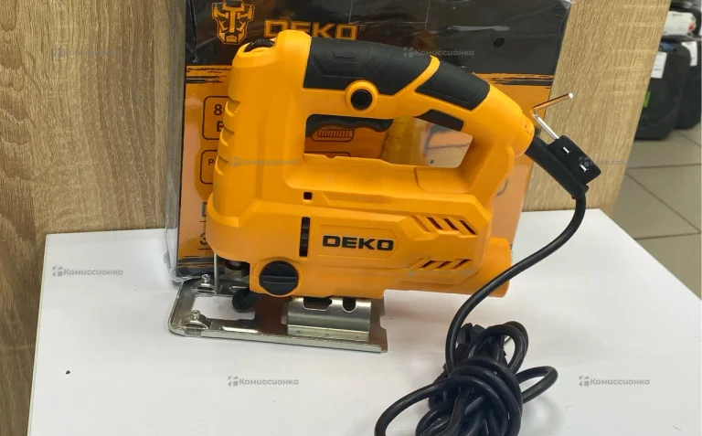 Электролобзик DEKO DKJS850