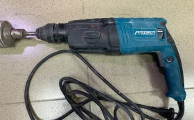 Перфоратор Варяг ПЭ-920П