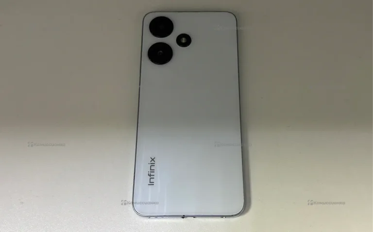 Infinix Hot 30i 4/128 ГБ
