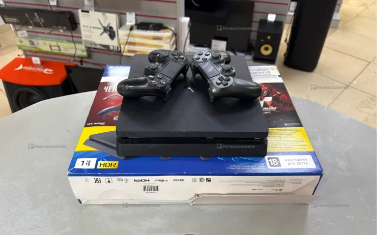 Приставка ps4 slim 1Tb