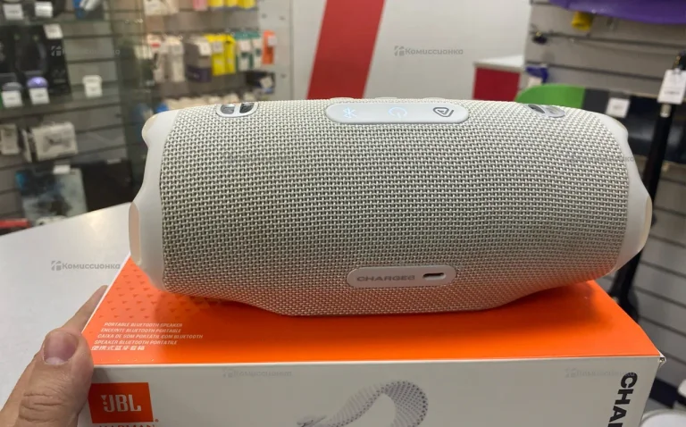 Колонка JBL Charge 6