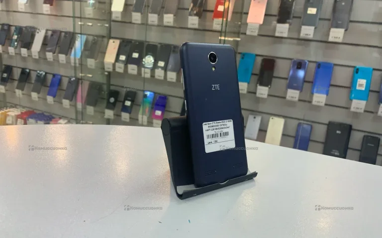 ZTE Blade A520 1/8 ГБ