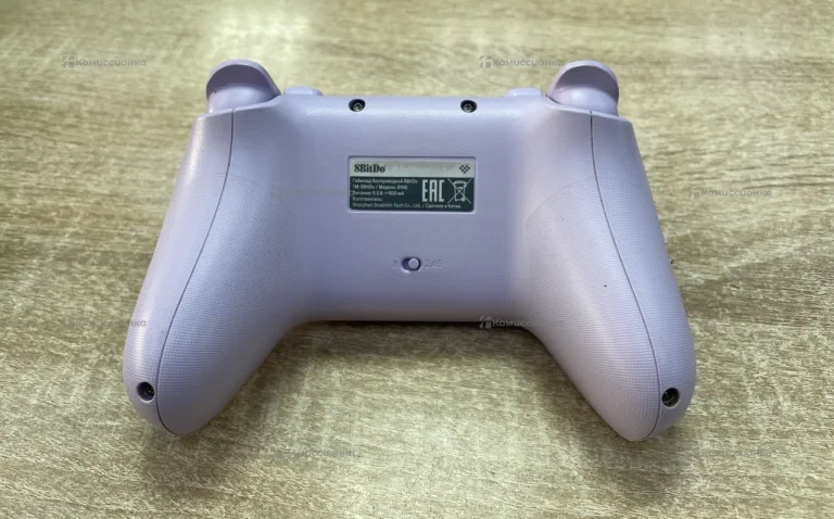 Геймпад 8BITDo