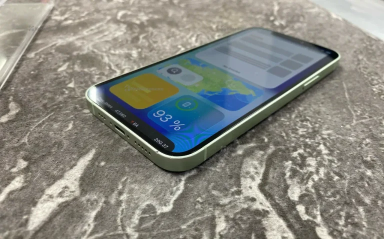 Apple iPhone 12 4/64 ГБ