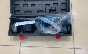 Цепная пила аккумуляторная бесщеточная Makita(сини