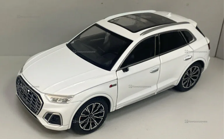 Машинка Audi Q5
