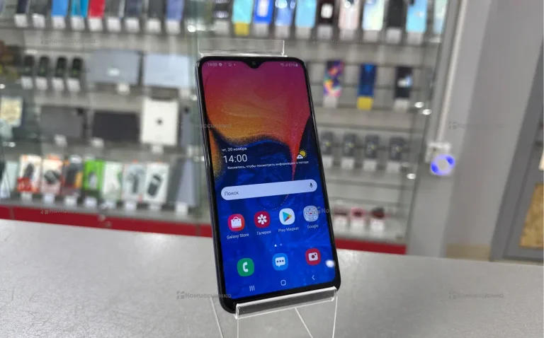 Samsung Galaxy A10 3/32 ГБ