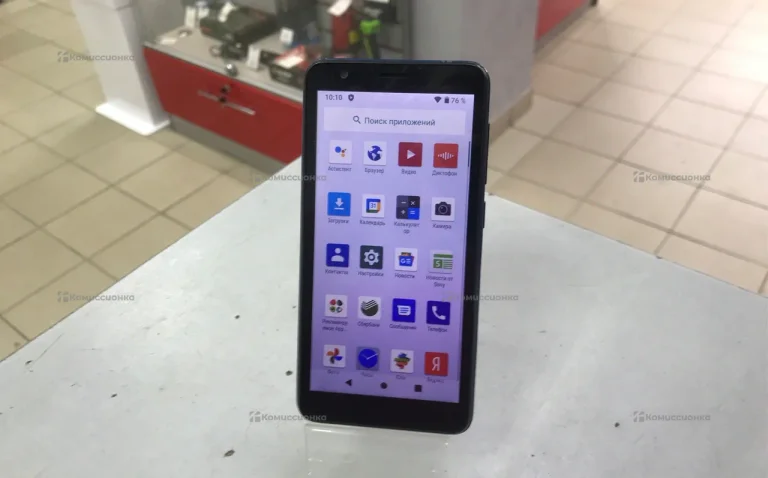 ZTE Blade L8 1/32 ГБ