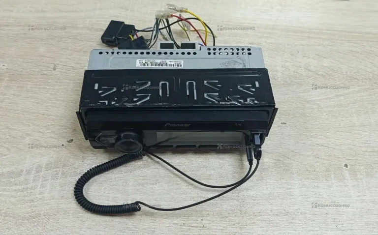 Автомагнитола  pioneer MVH-s120BW