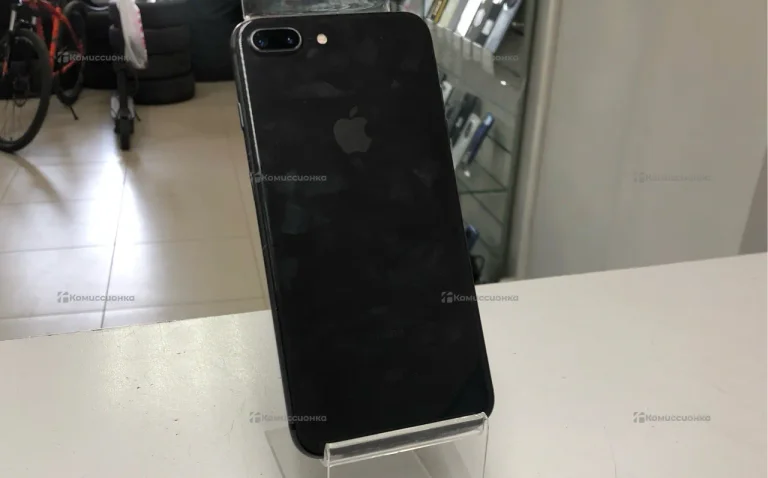Apple Apple iPhone 8 Plus 64 GB