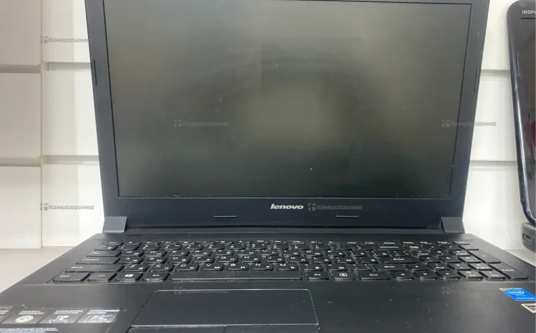 Ноутбук  Lenovo 20382 N3540