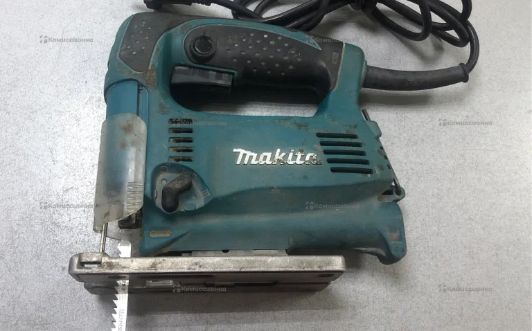 Электролобзик makita 4329