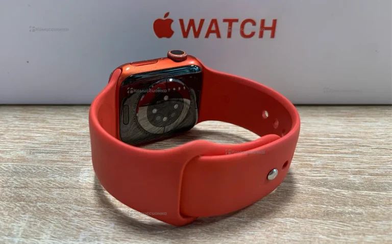 Часы  Apple Watch 6 40mm
