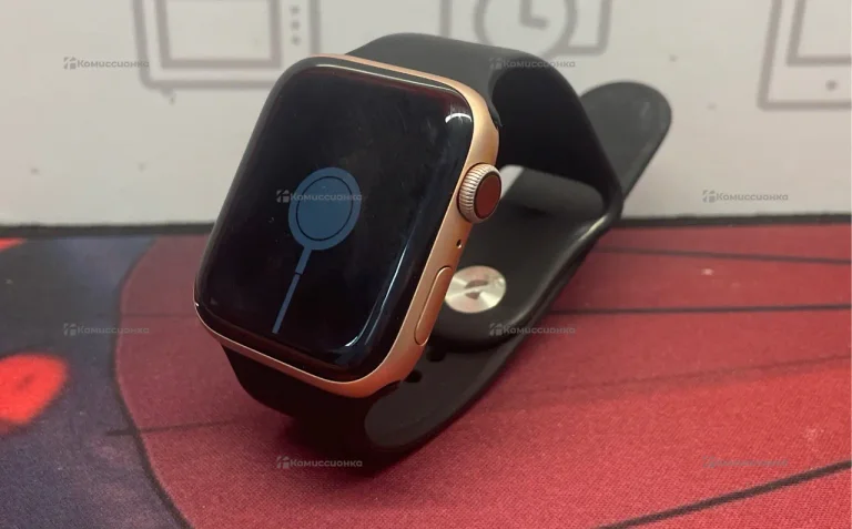 Часы Apple Watch 4 44mm