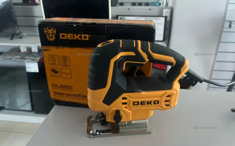 Электролобзик DEKО DKJS900