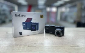 Видеорегистратор  DualLens