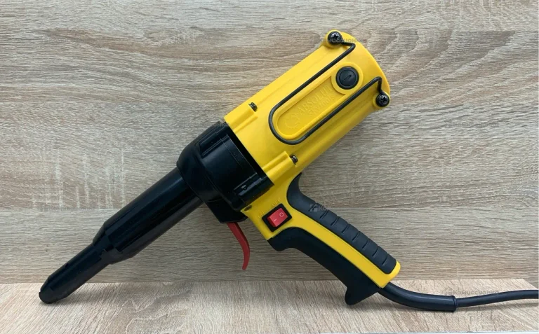 Заклепочник Skytools SK 1006