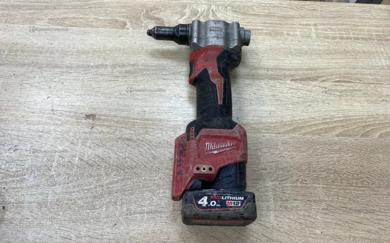 Заклепочник Milwaukee M12 BPRT