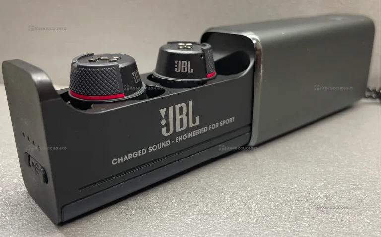 Наушники JBL Under Armor Flash
