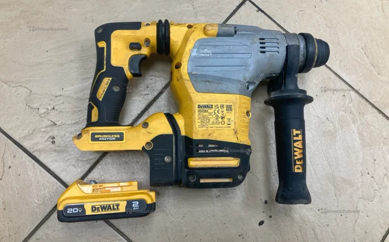Аккумуляторный перфоратор Dewalt DCH283